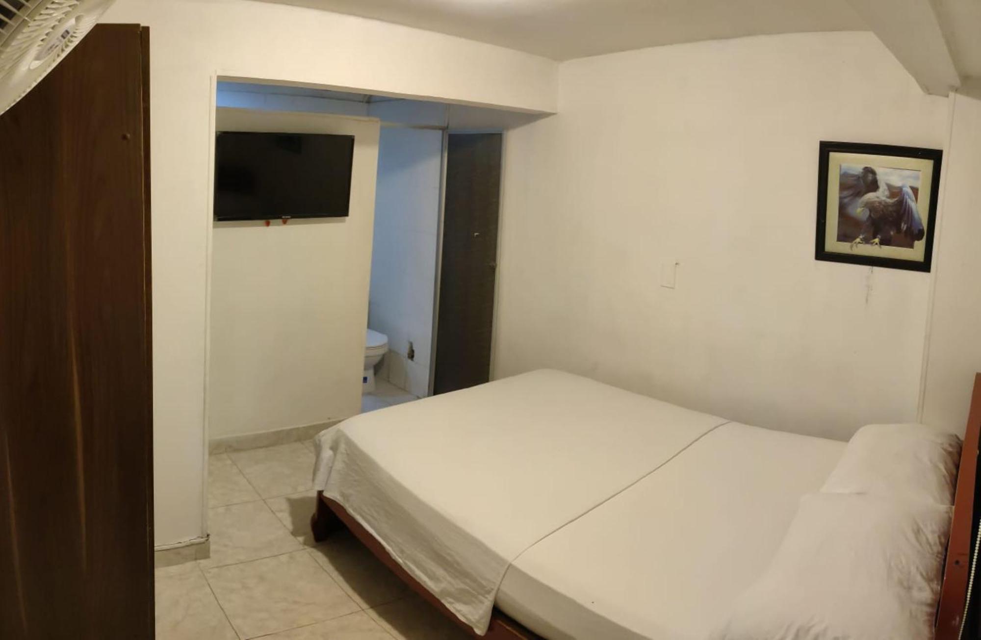 Hostal El Mohan Neiva  Extérieur photo