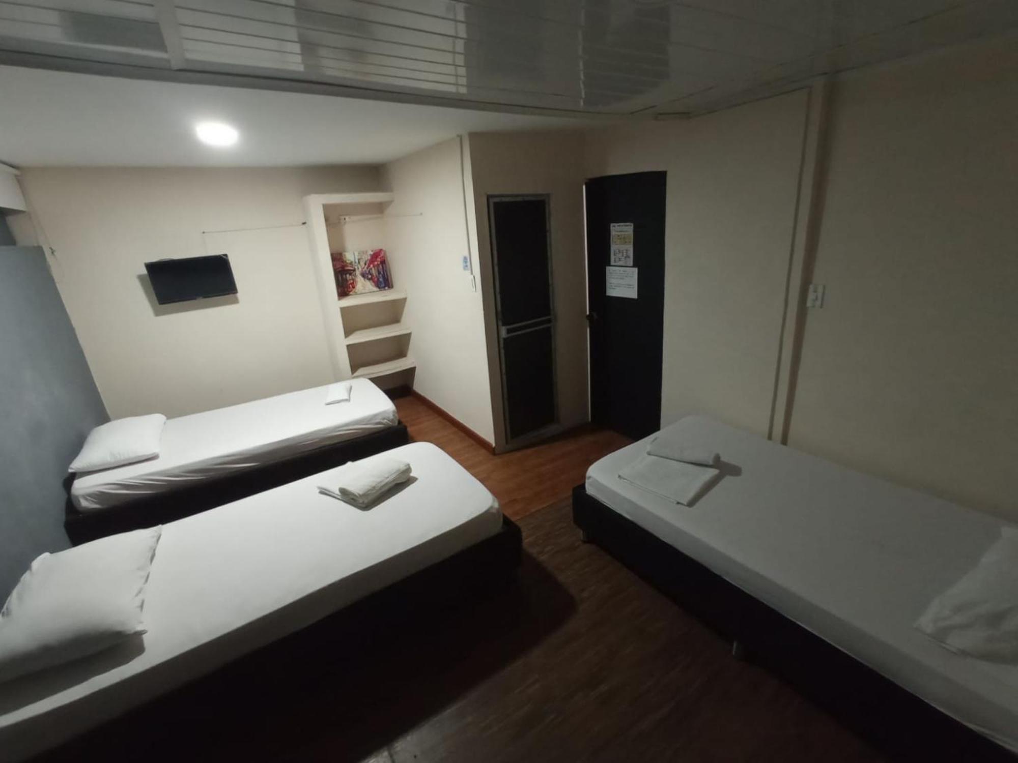 Hostal El Mohan Neiva  Extérieur photo